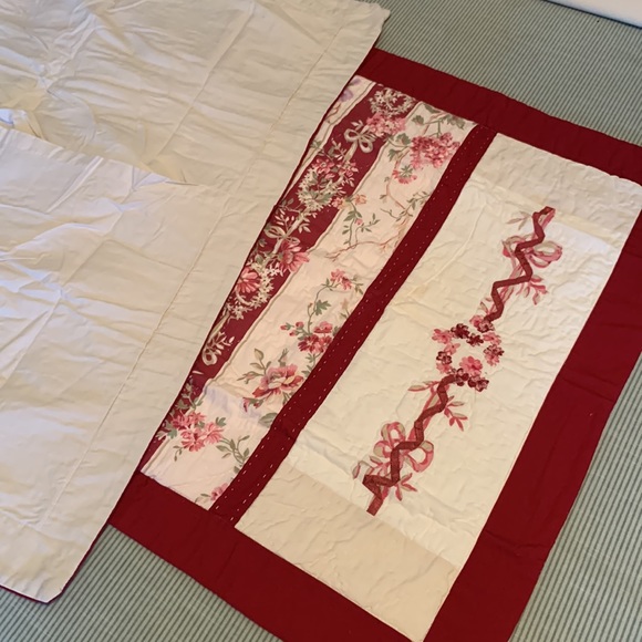 Set of 2 Large Quilted Pillowcases - Picture 3 of 4